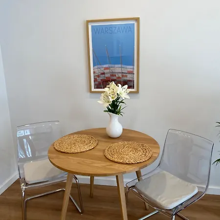 Apartamento Okrzei - Center Via Pedestrian Bridge Varsovia
