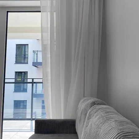 דירה Okrzei - Center Via Pedestrian Bridge ורשה