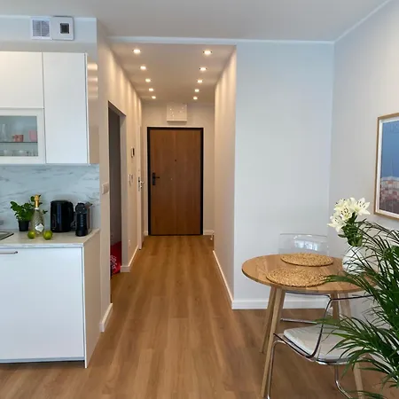 Okrzei - Center Via Pedestrian Bridge