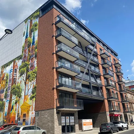 Okrzei - Center Via Pedestrian Bridge Apartmán Varšava