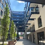 شقة Okrzei - Center Via Pedestrian Bridge وارسو