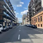 Okrzei - Center Via Pedestrian Bridge شقة وارسو